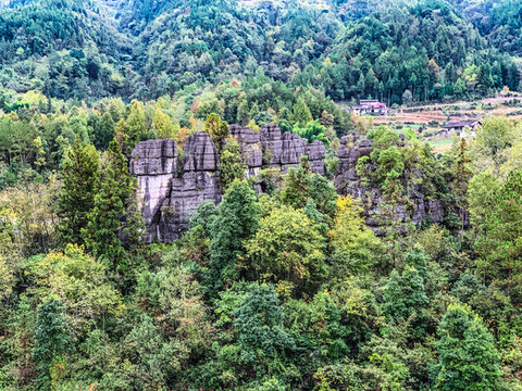 中國湖北恩施梭布埡石林旅游風(fēng)光