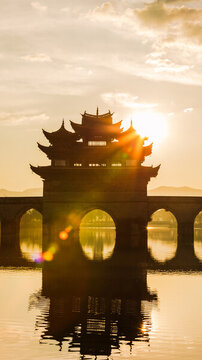 云南建水雙龍橋