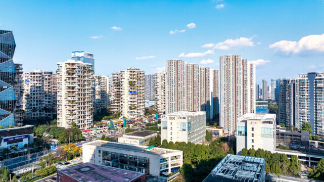 成都高新區(qū)天華路的英郡小區(qū)高層住宅