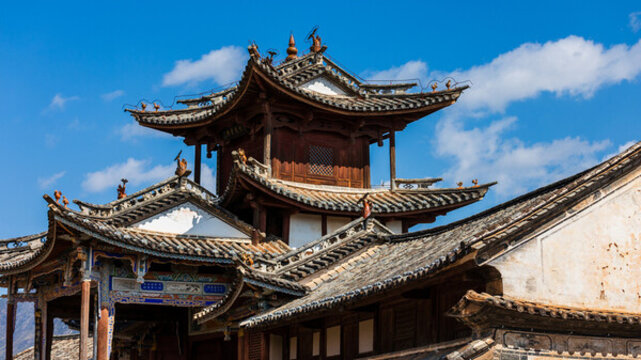 大理劍川沙溪古鎮(zhèn)古戲臺
