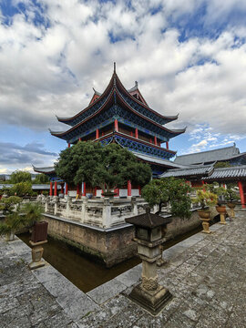 萬(wàn)卷樓