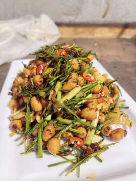 小蔥炒野蒜