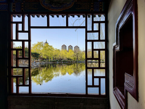 天津北寧公園春季風(fēng)光