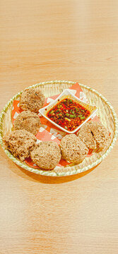 貴州美食油炸豆腐丸子