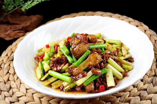 蒜薹炒肉