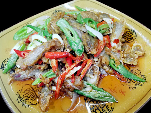 辣椒炒酥肉