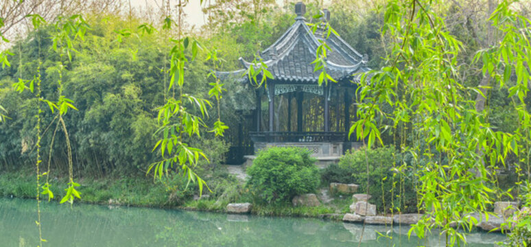 春天的揚(yáng)州瘦西湖