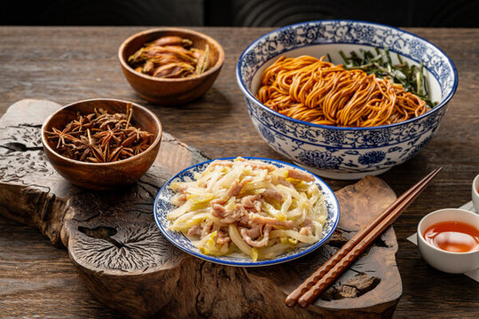 榨菜肉絲面