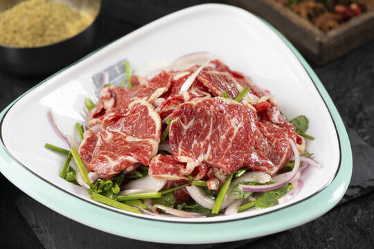 特色拌肉