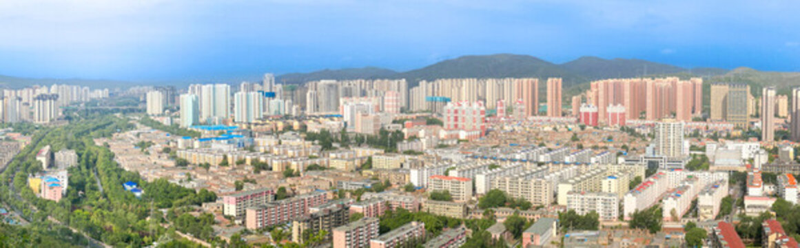西寧市俯瞰