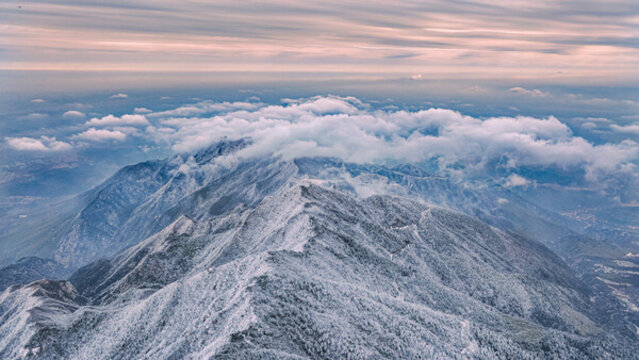 廬山雪景
