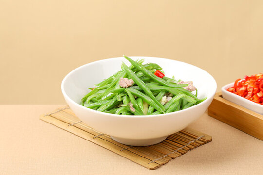 大碗扁豆絲