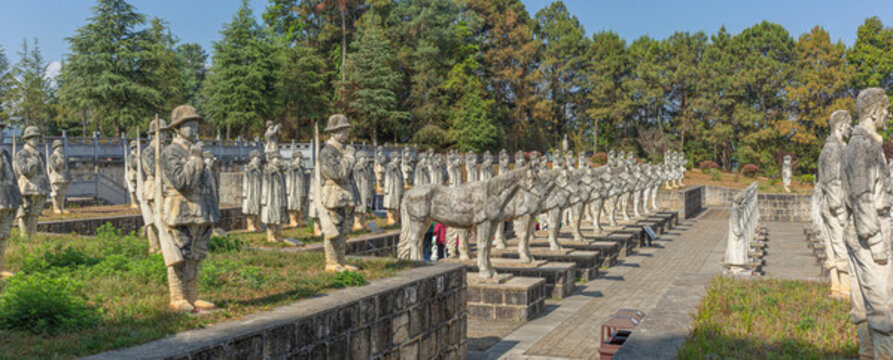 龍陵松山戰(zhàn)役中國遠征軍戰(zhàn)馬方陣