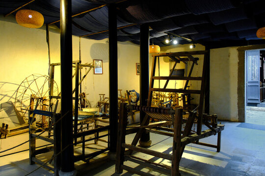 黎里古鎮(zhèn)東圣堂江南民俗博物館織布機(jī)