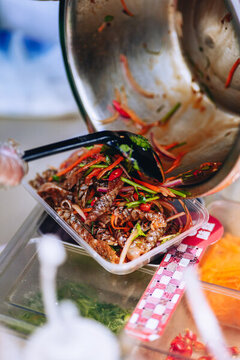 順德涼拌魚皮制作瞬間
