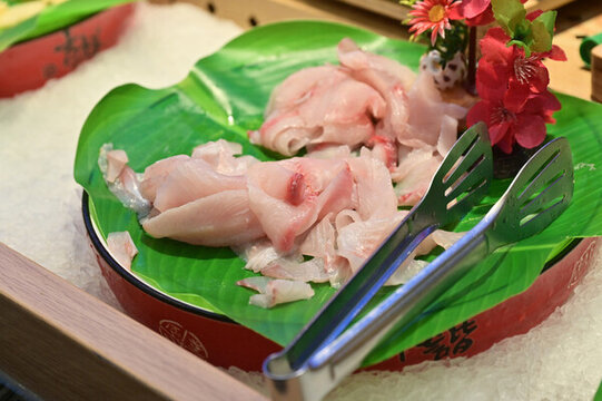 生魚片