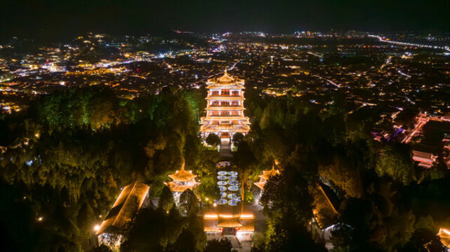 云南麗江古城萬古樓夜景燈光秀航拍