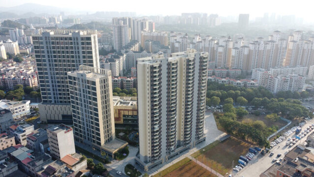 航拍廣東東莞常平鎮(zhèn)城市風(fēng)光