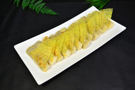 金絲包裹的特色美味佳肴