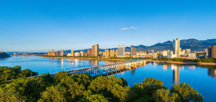 杭州市桐廬縣富春江二橋城市環(huán)境
