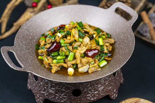 宣威小炒肉