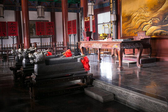開封府中式古典廳堂內景
