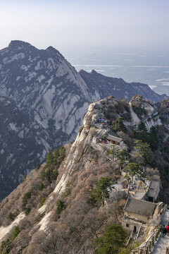 華山險峻美景俯瞰