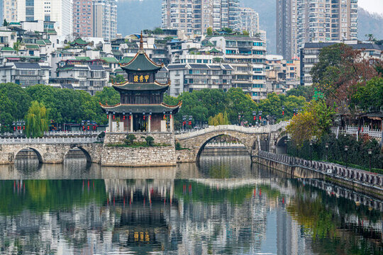 貴陽(yáng)甲秀樓