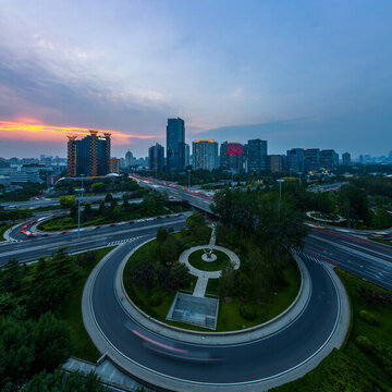 北京三元橋環(huán)形道路晚霞夜景
