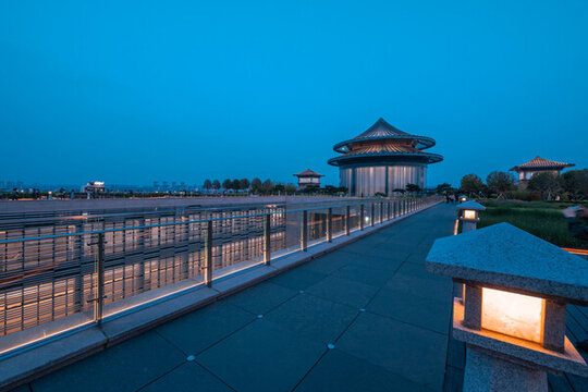揚州中國大運河博物館建筑夜景