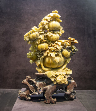 黃金萬(wàn)兩玉雕