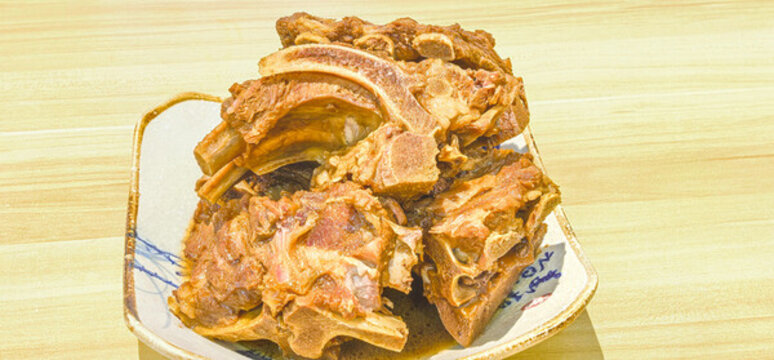 一盤醬大骨
