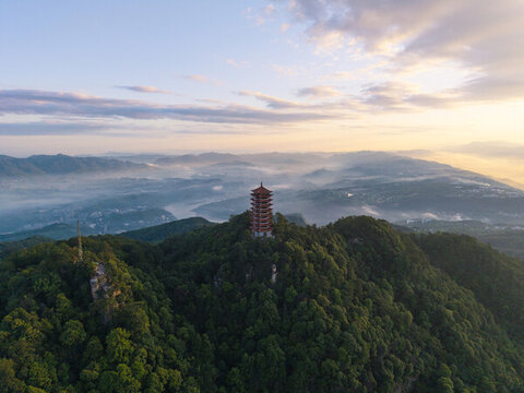 重慶北碚縉云山縉云塔日出風(fēng)光航拍