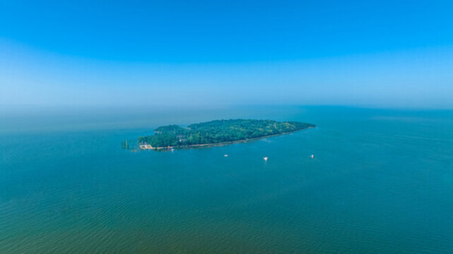 岳陽君山島景區(qū)航拍全景