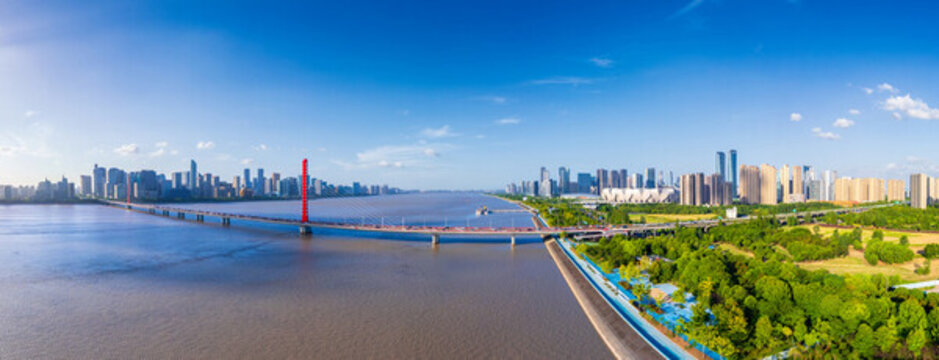 杭州市西興大橋城市環(huán)境