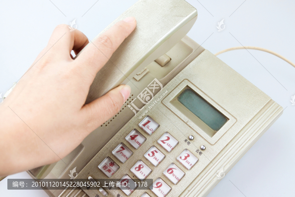 打電話