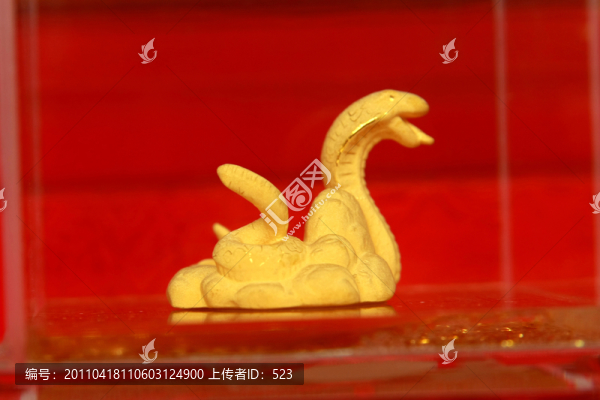 金蛇