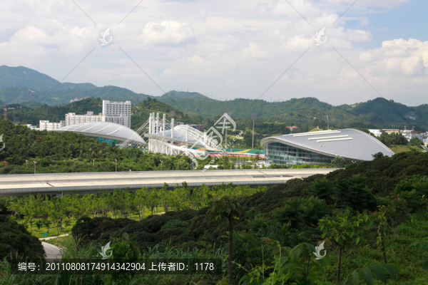 深圳大學(xué)城體育館