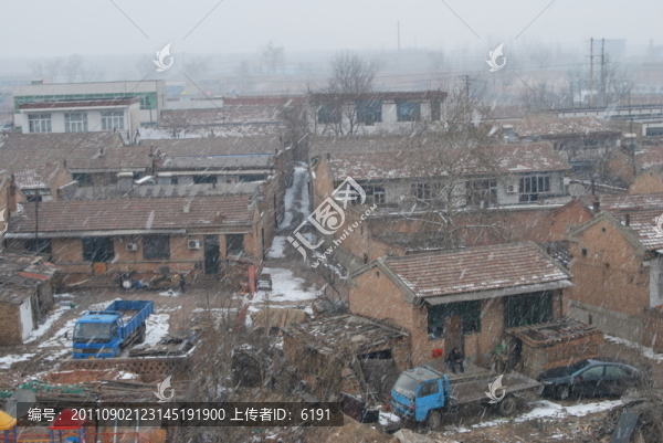 鄉(xiāng)村雪景