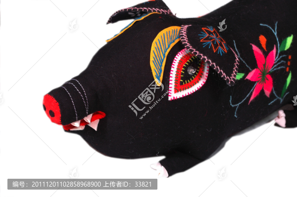 民間刺繡豬