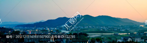 水洞底風(fēng)光