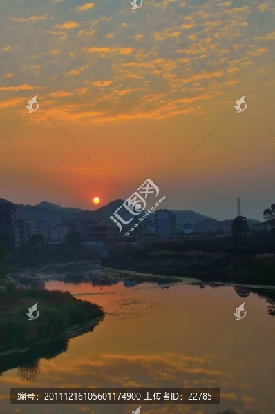 漣水河畔人家