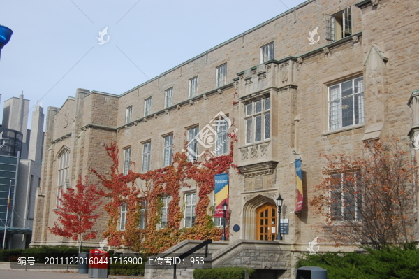 加拿大皇后大學(xué)
