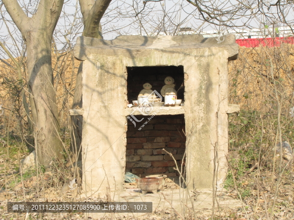 農(nóng)村土地廟,土地爺與土地奶奶,廟