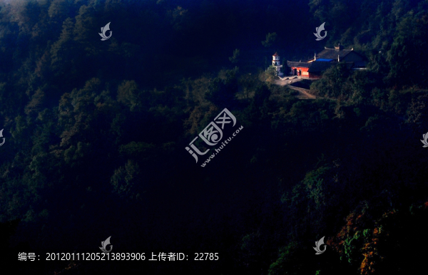 古剎朝陽