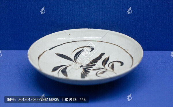 白釉黑花盤(pán)