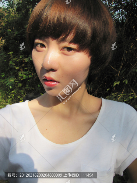 短發(fā)美女（非高清）