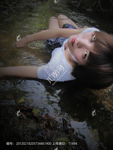 短發(fā)美女（非高清）