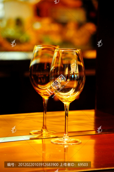 酒杯