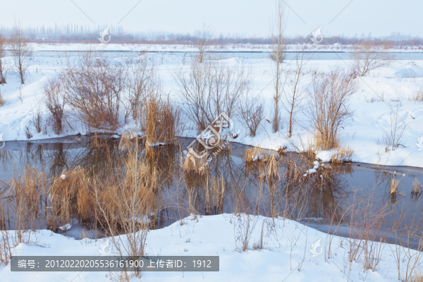 小河